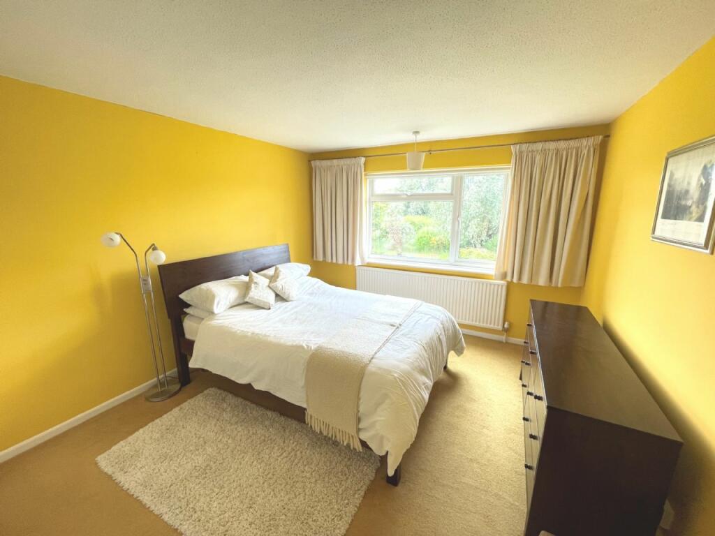 Additional property image - HOLLAND ROAD, FRINTON-ON-SEA