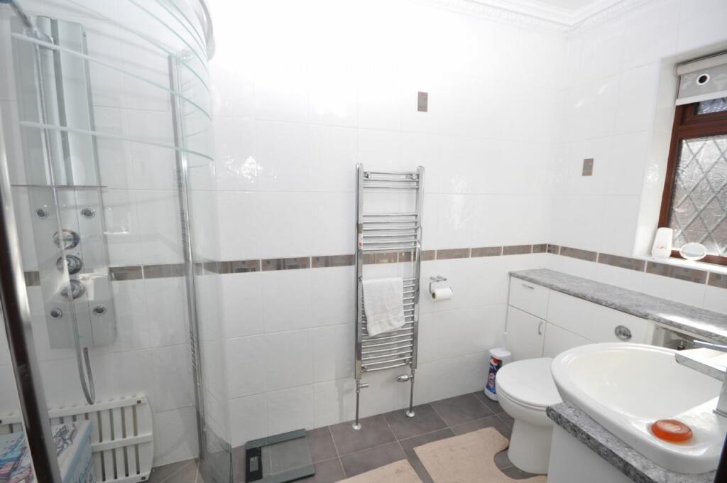 Additional property image - NEW THORPE AVENUE, THORPE-LE-SOKEN