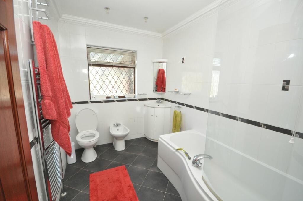 Additional property image - NEW THORPE AVENUE, THORPE-LE-SOKEN