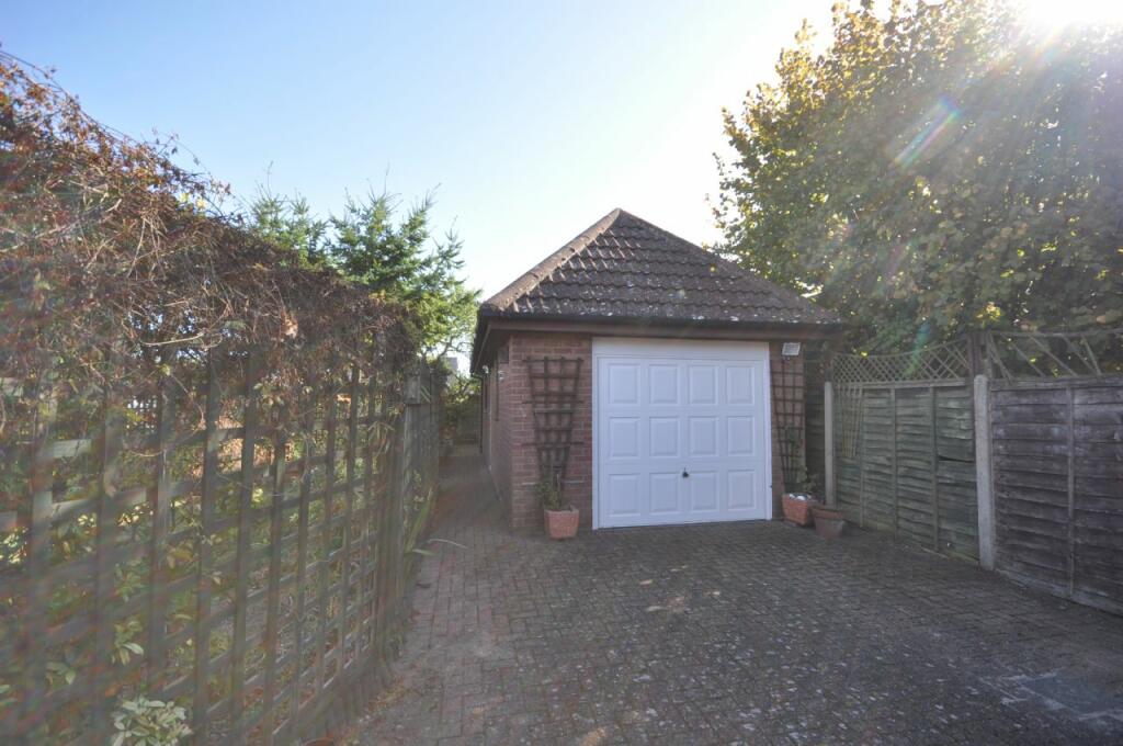 Additional property image - NEW THORPE AVENUE, THORPE-LE-SOKEN