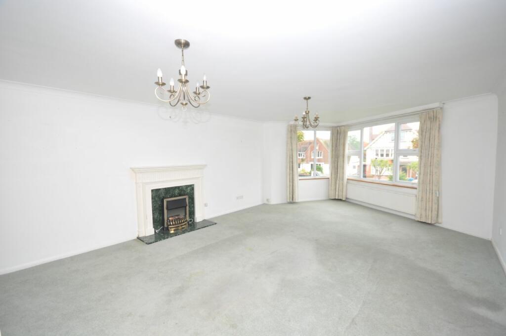 Additional property image - THE CRESCENT, FRINTON-ON-SEA