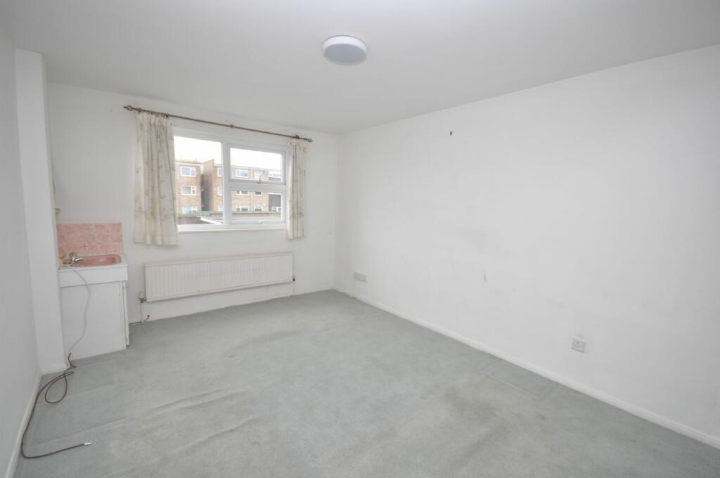 Additional property image - THE CRESCENT, FRINTON-ON-SEA