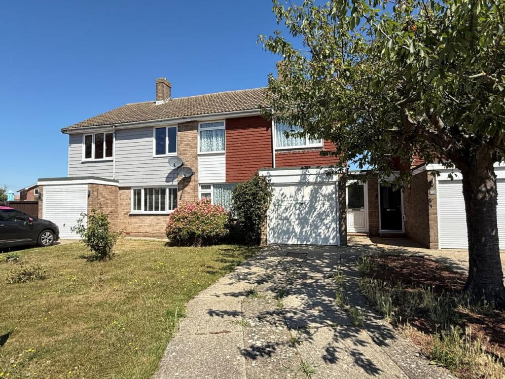 Main image of property: GARDEN ROAD, WALTON-ON-THE-NAZE