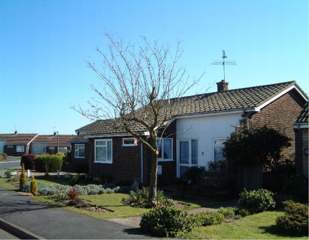 Main image of property: GATEFIELD CLOSE,WALTON-ON-THE-NAZE