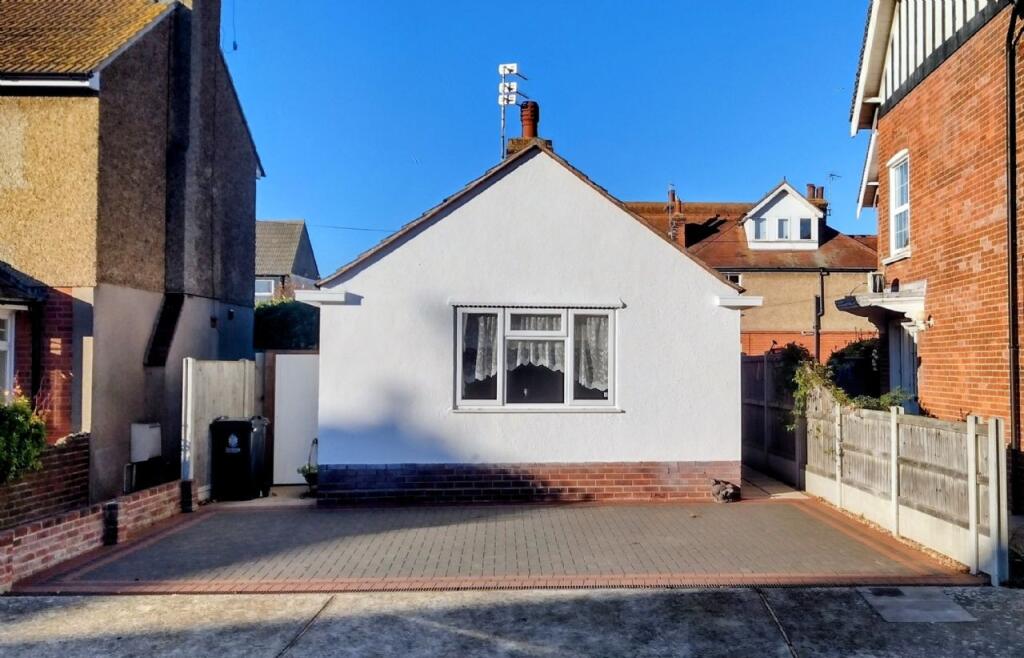 Main image of property: ST MARYS ROAD,FRINTON-ON-SEA