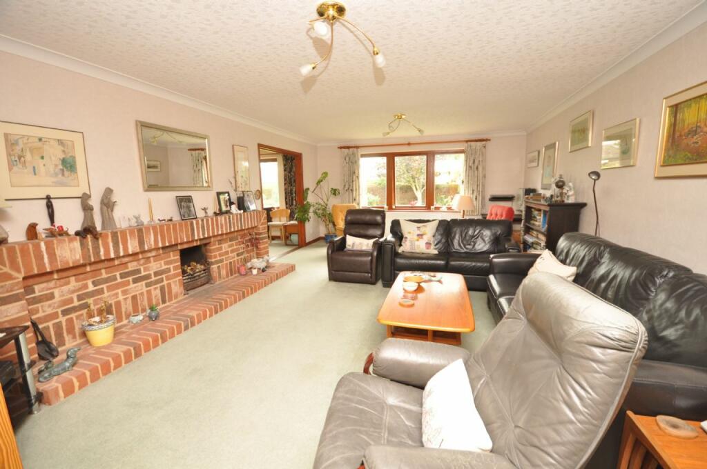 Additional property image - WALTON ROAD, KIRBY-LE-SOKEN