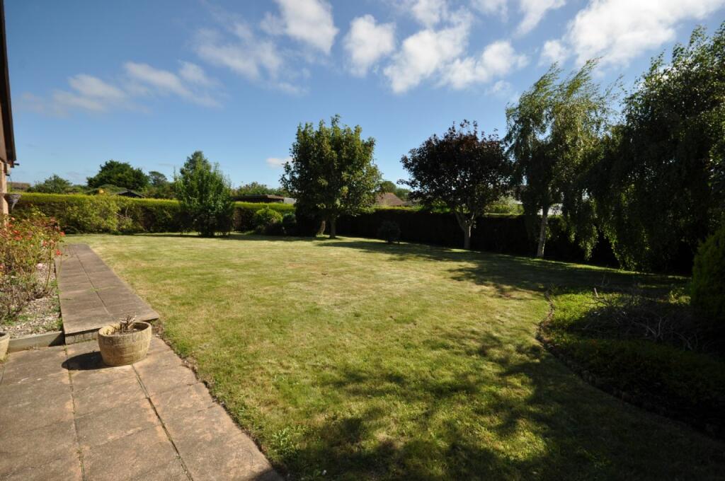 Additional property image - WALTON ROAD, KIRBY-LE-SOKEN