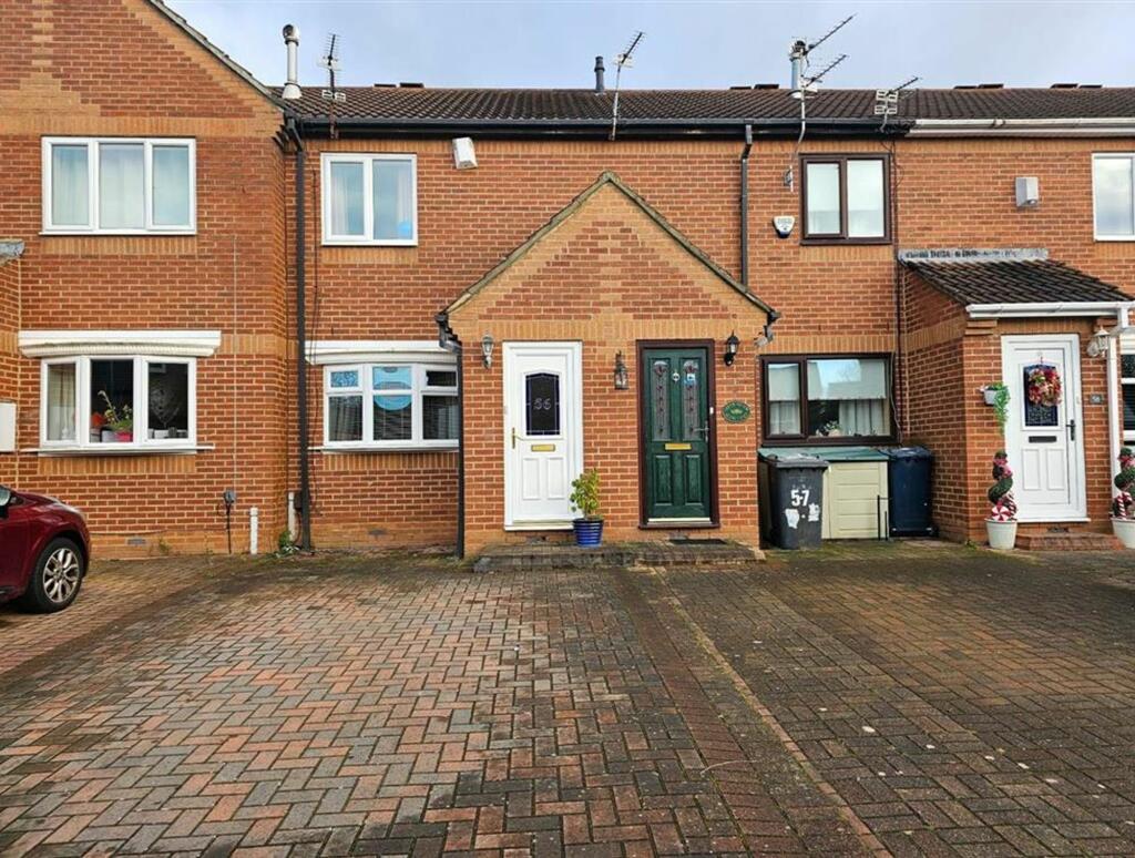 2 bedroom terraced house for sale in Agincourt, Hebburn, NE31