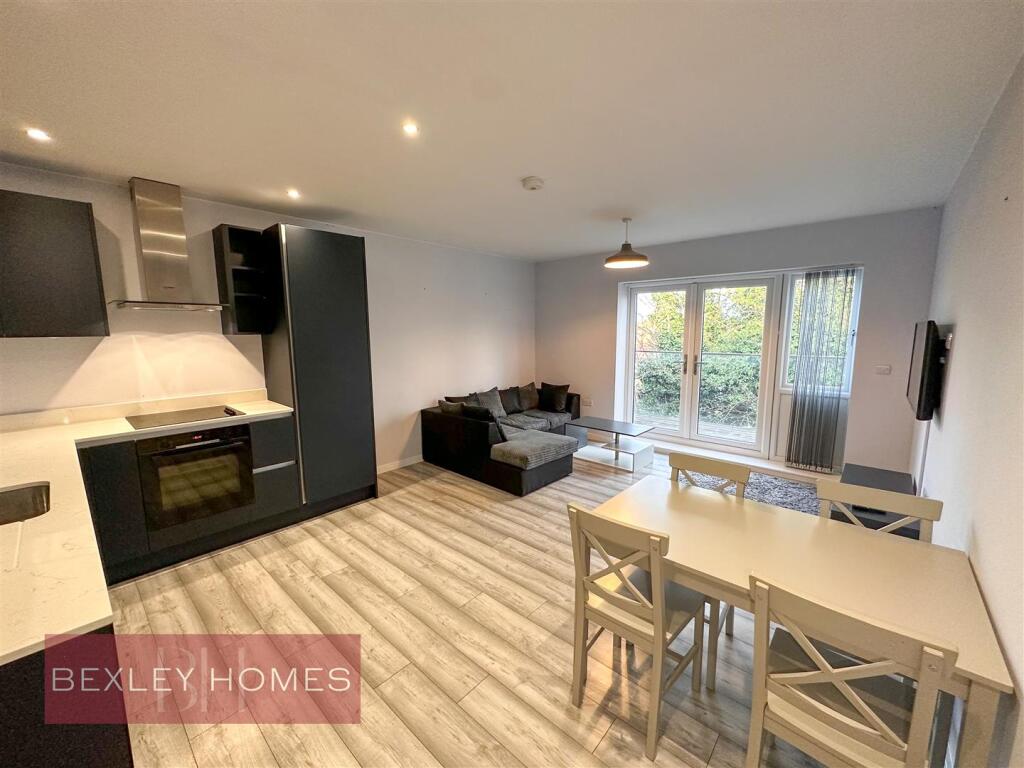 Main image of property: Welling High Street, Welling