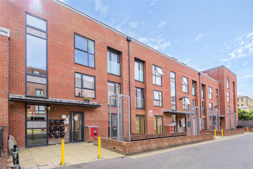 Main image of property: Candleford Court, Buckingham, MK18 1GD