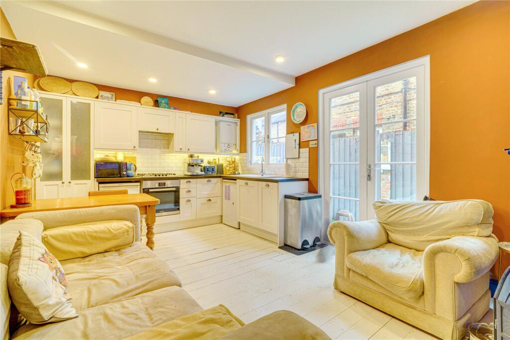 Main image of property: Oaklands Grove, London, W12