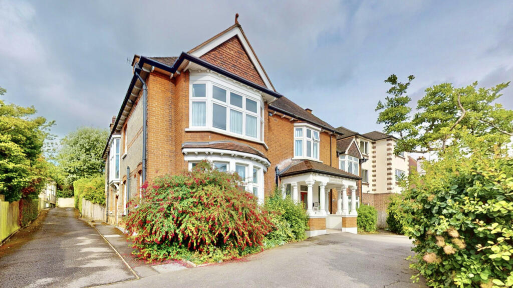 Main image of property: Grove Avenue, Muswell Hill, London, N10