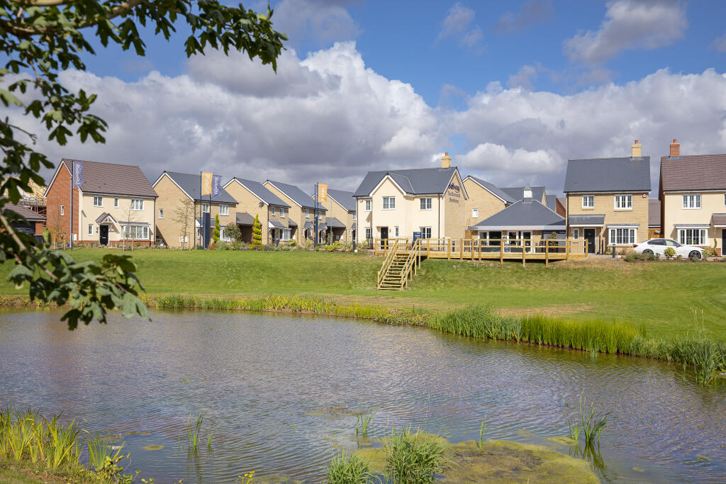 Additional property image - Woodside Way,
Dunmow Grange,
CM6 4DD