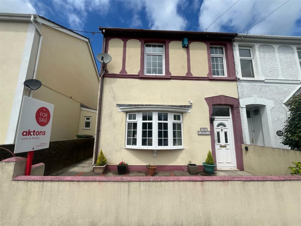 Main image of property: Crescent Road, Caerphilly