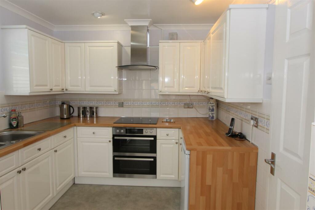 Additional property image - Maes Y Siglen, Caerphilly