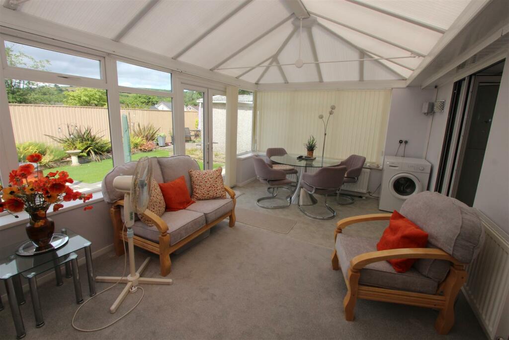 Additional property image - Maes Y Siglen, Caerphilly