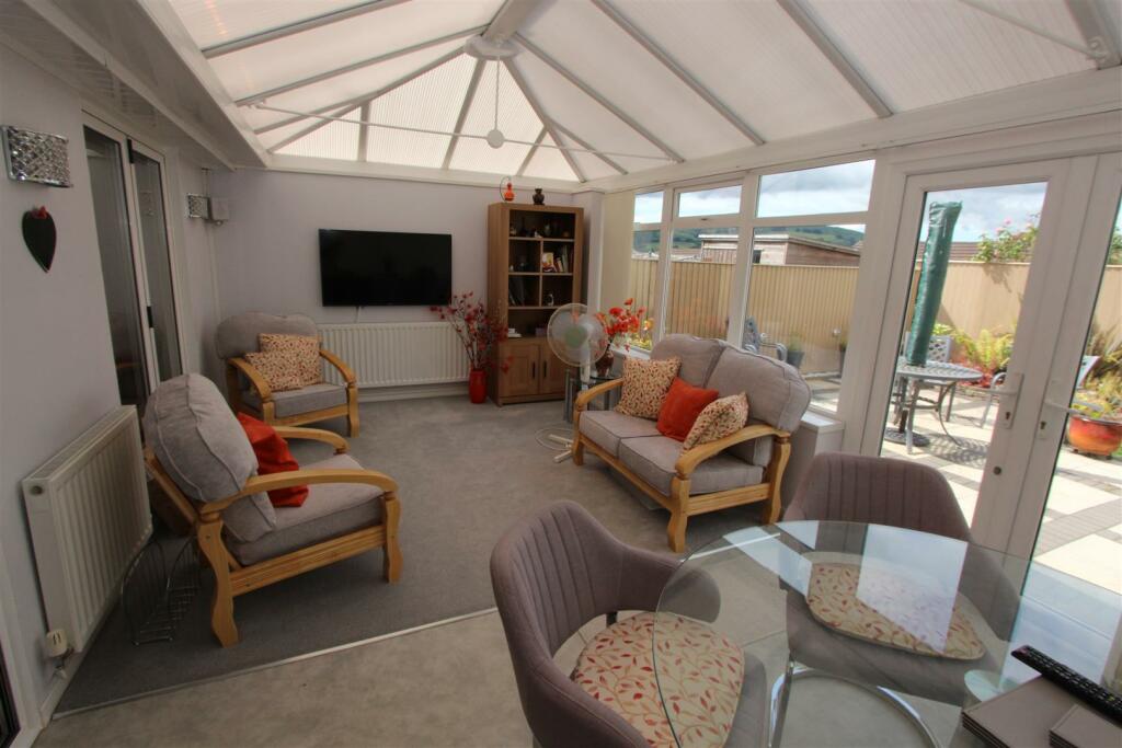 Additional property image - Maes Y Siglen, Caerphilly