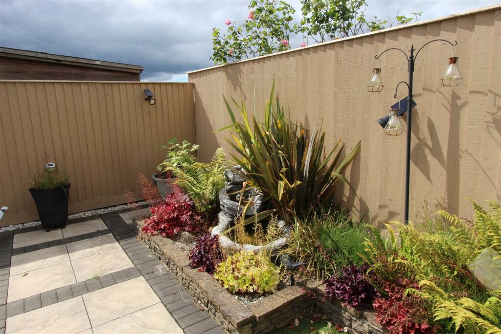 Additional property image - Maes Y Siglen, Caerphilly
