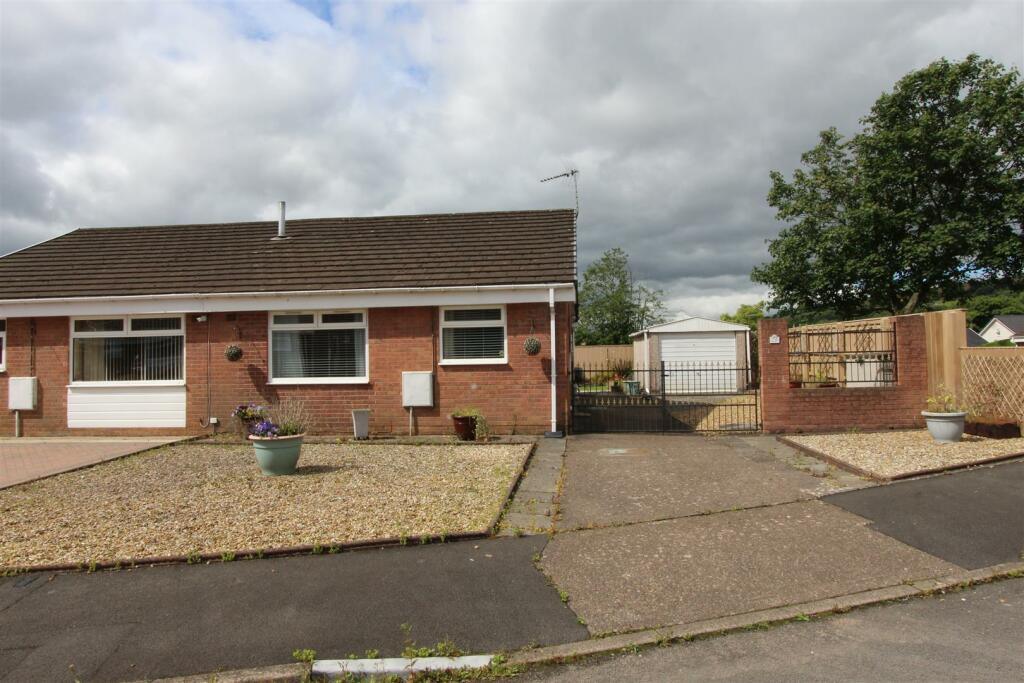 Additional property image - Maes Y Siglen, Caerphilly