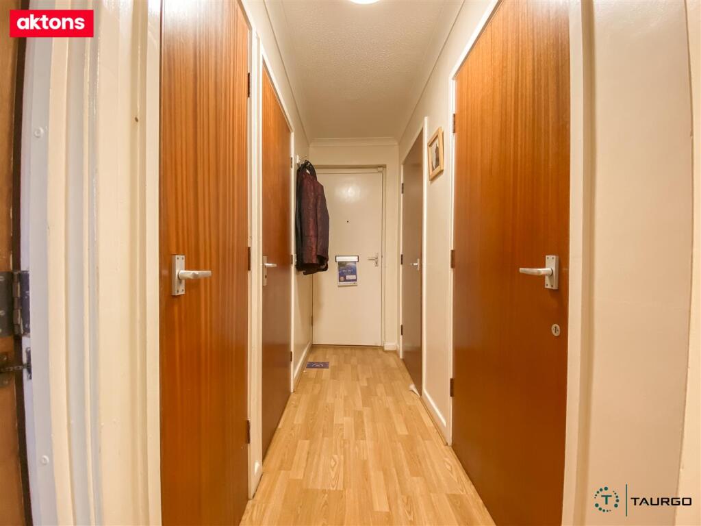 Additional property image - Bronrhiw Fach, Caerphilly