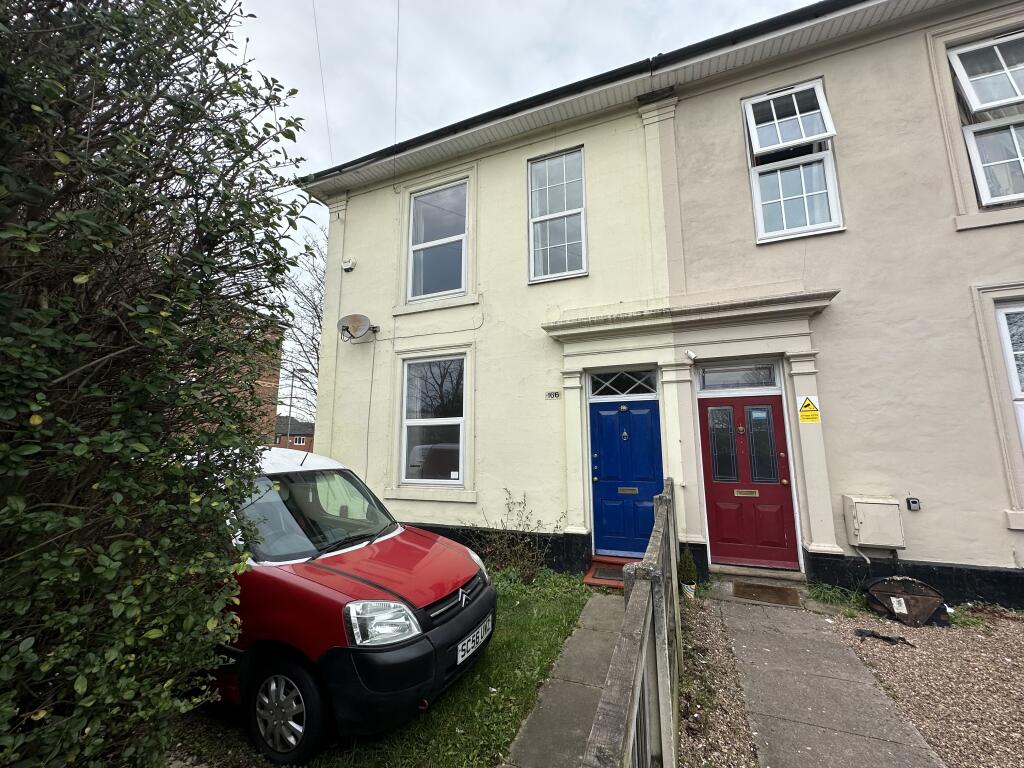 6 bedroom semi-detached house for sale in 166 Uttoxeter New Road, Derby, Derbyshire DE22 3JB, DE22