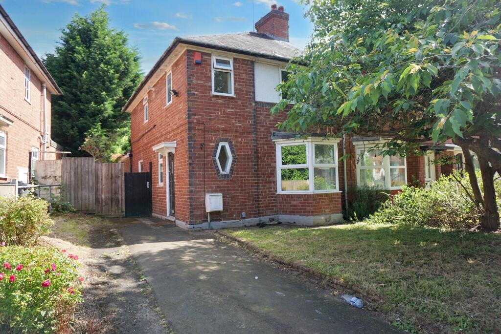 Main image of property: 251 Tennal Road, Birmingham, West Midlands B32 2HH