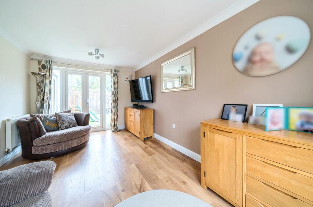 Additional property image - Coles Close, Wincanton, Somerset, BA9
