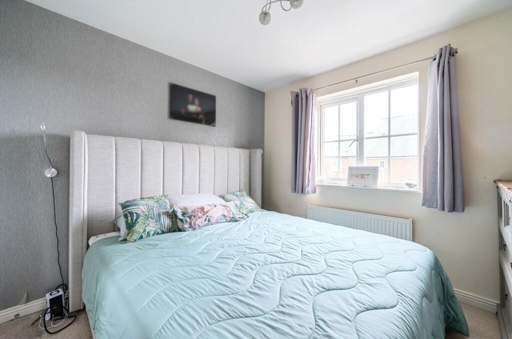 Additional property image - Coles Close, Wincanton, Somerset, BA9