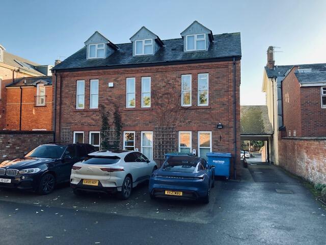 Additional property image - Warwick Road, Stratford-Upon-Avon, Warwickshire, CV37