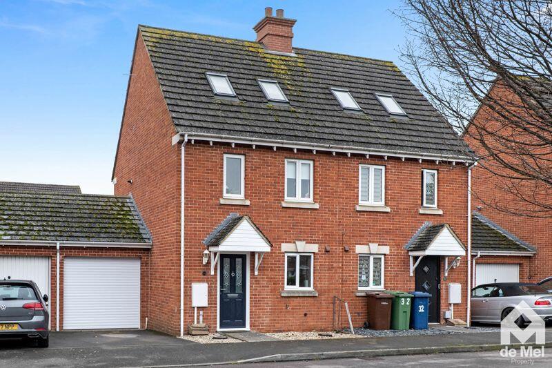 3 bedroom semidetached house for sale in Hanson Gardens,