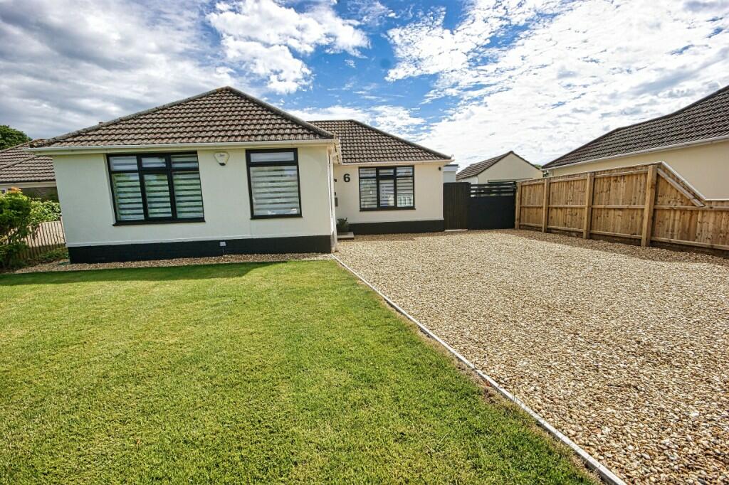 Additional property image - Westbury Close, Barton On Sea, Hampshire, BH25