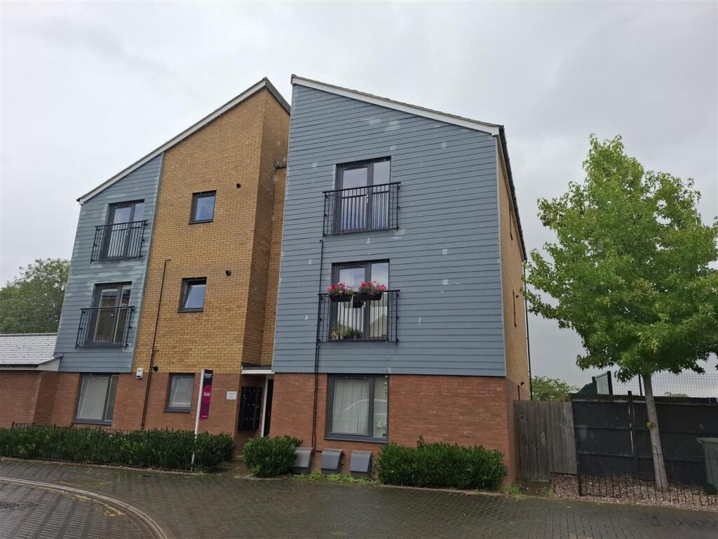 Main image of property: Wodell Drive, Stratford Park, Wolverton, Milton Keynes, MK12 5FT
