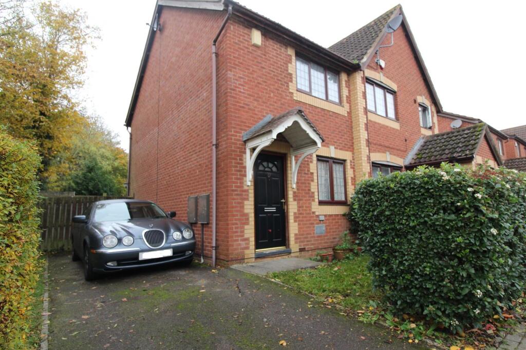 Main image of property: Mayer Gardens, Shenley Lodge, Milton Keynes, MK5 7EW