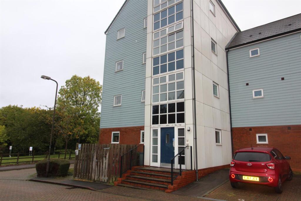 Main image of property: Bridge Hook Close, Wolverton Mill, Milton Keynes, MK12 5GQ