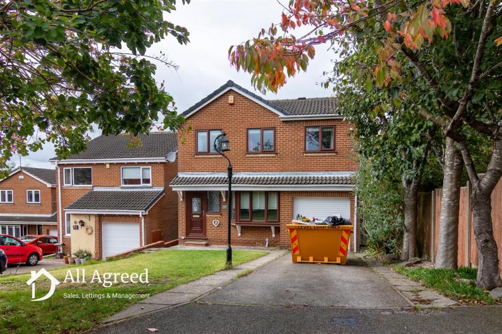 4 bedroom detached house