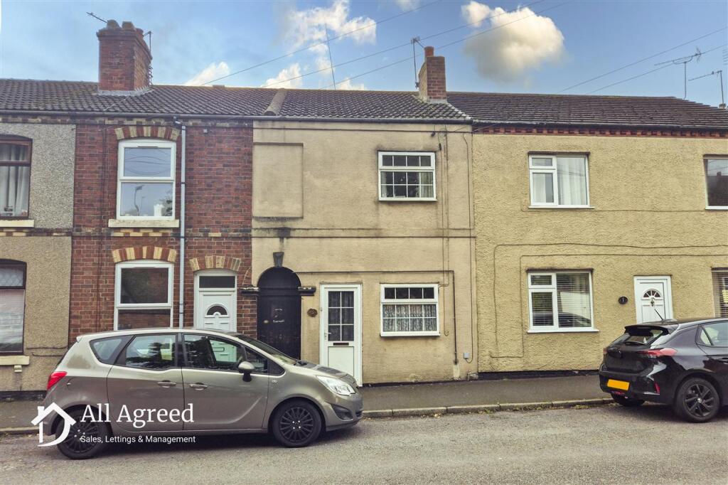 2 bedroom terraced house