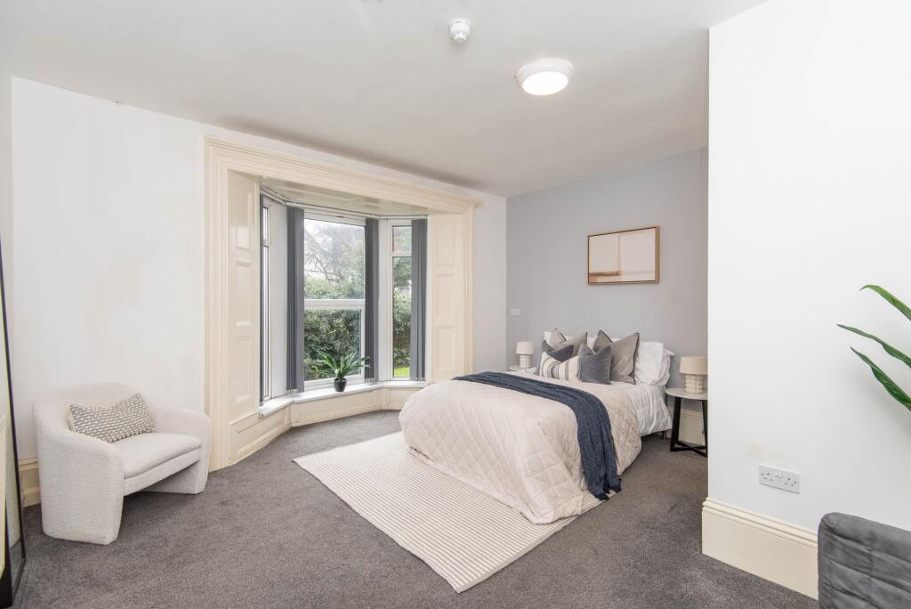 Main image of property: 91 Newbold Road, Newbold, S41