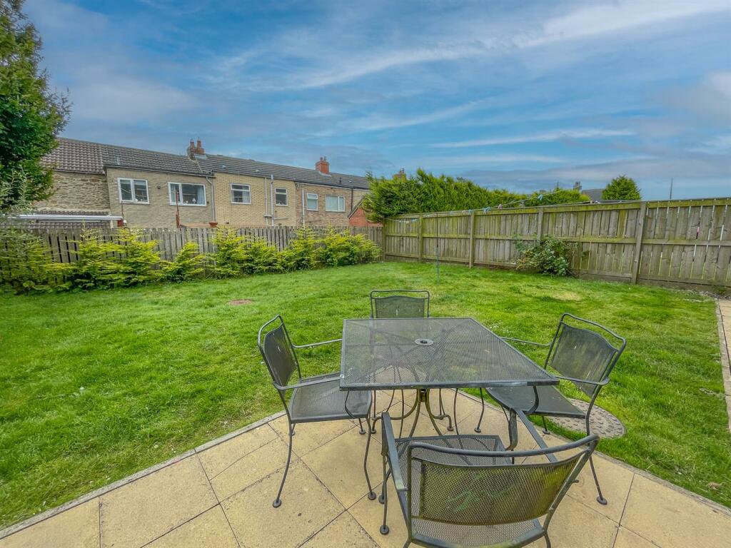 Additional property image - 8 The Paddock, Sunniside