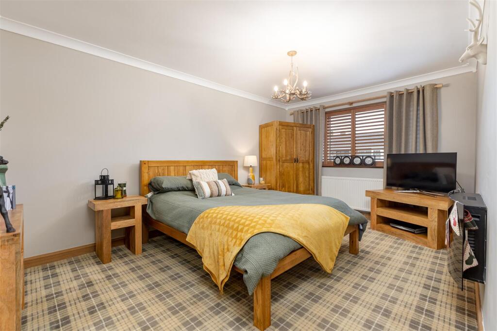 Additional property image - 11 Hallgarth Villas, Sherburn Village, Durham