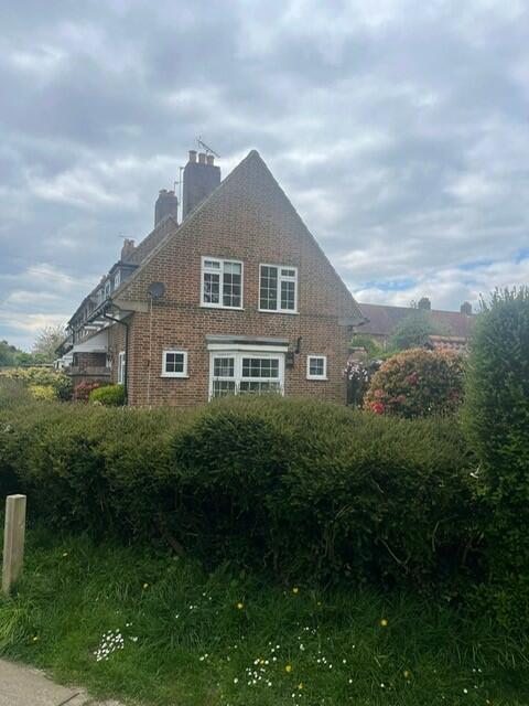 Main image of property: Howard Close, Tadworth, Surrey, KT20