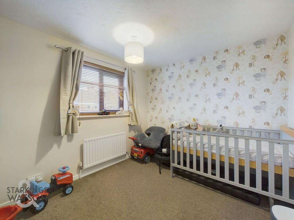 2 bedroom end of terrace house for sale in Chamberlin Court, Blofield