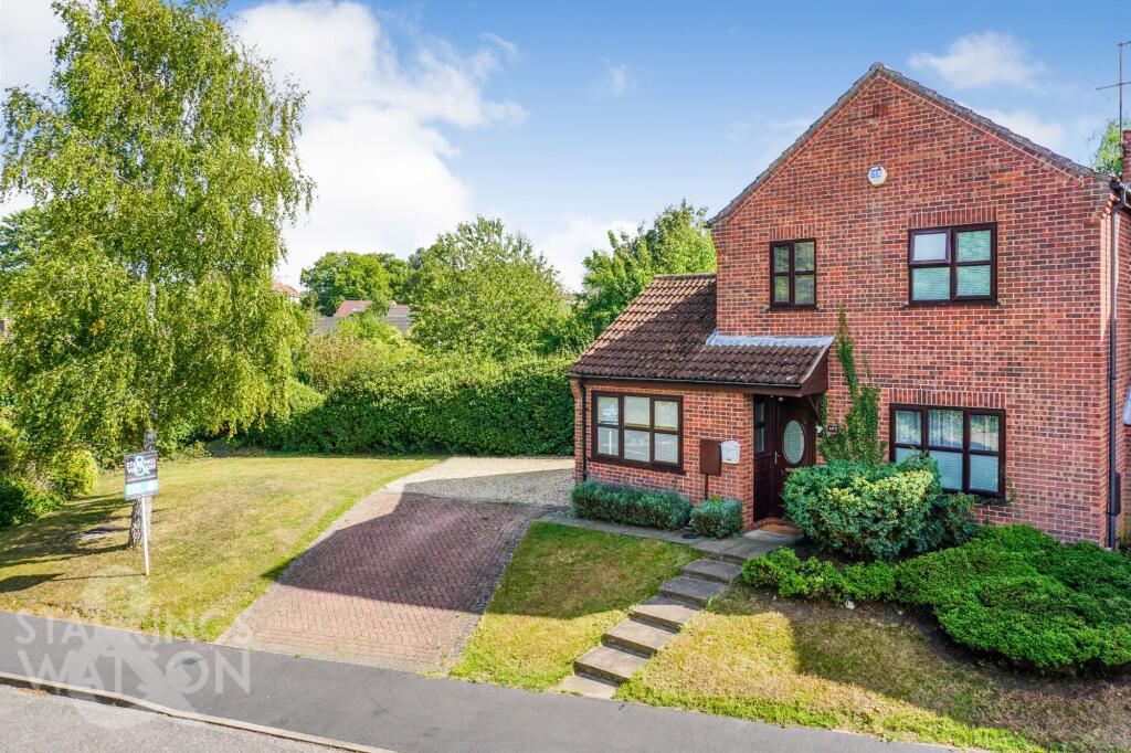 Main image of property: Highview Close, Blofield, Norwich