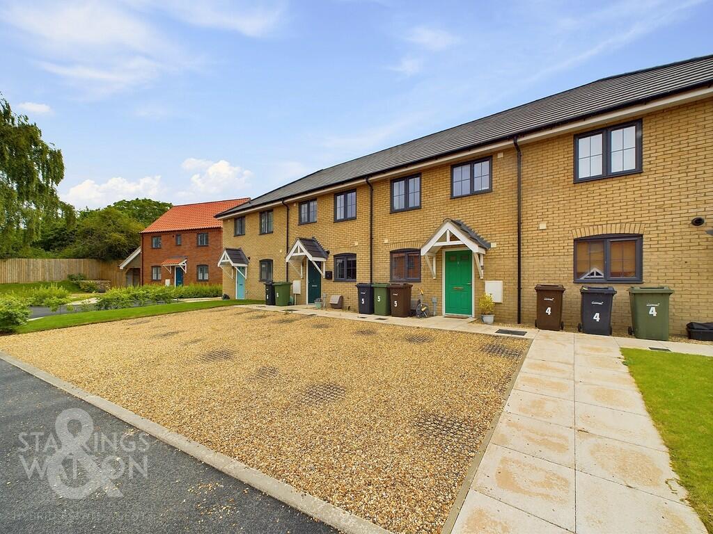 2 bedroom terraced house for sale in Kings Close, Scole, Diss, IP21