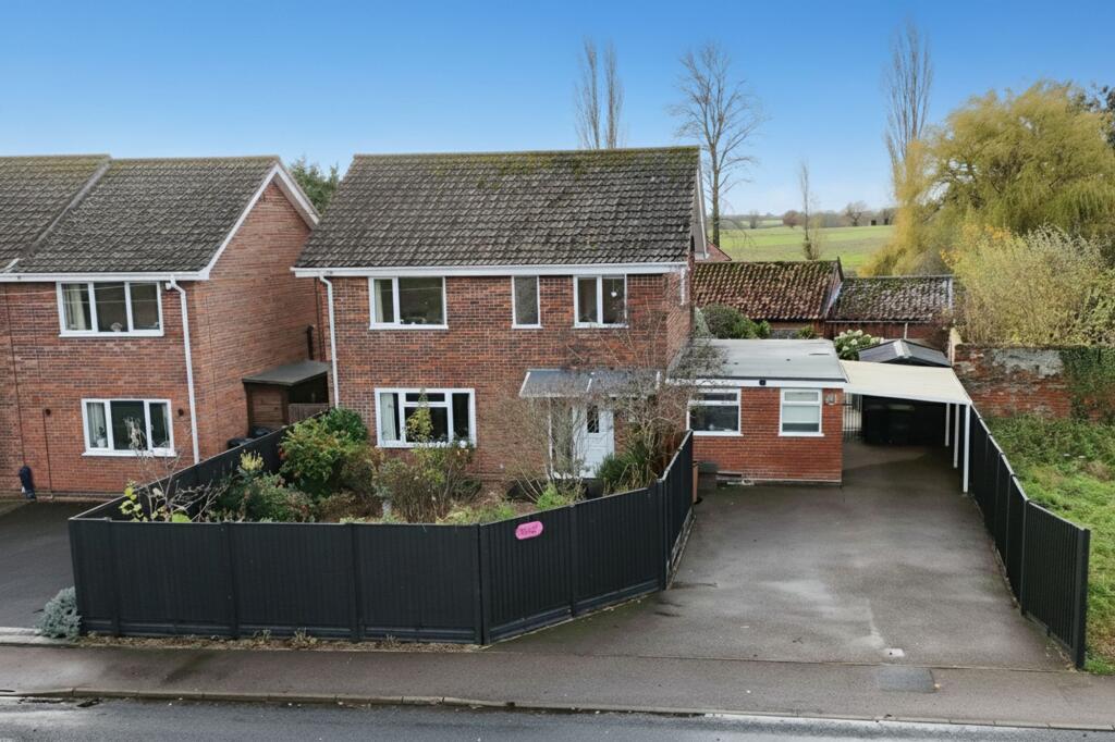 Main image of property: The Street, Weybread, Diss