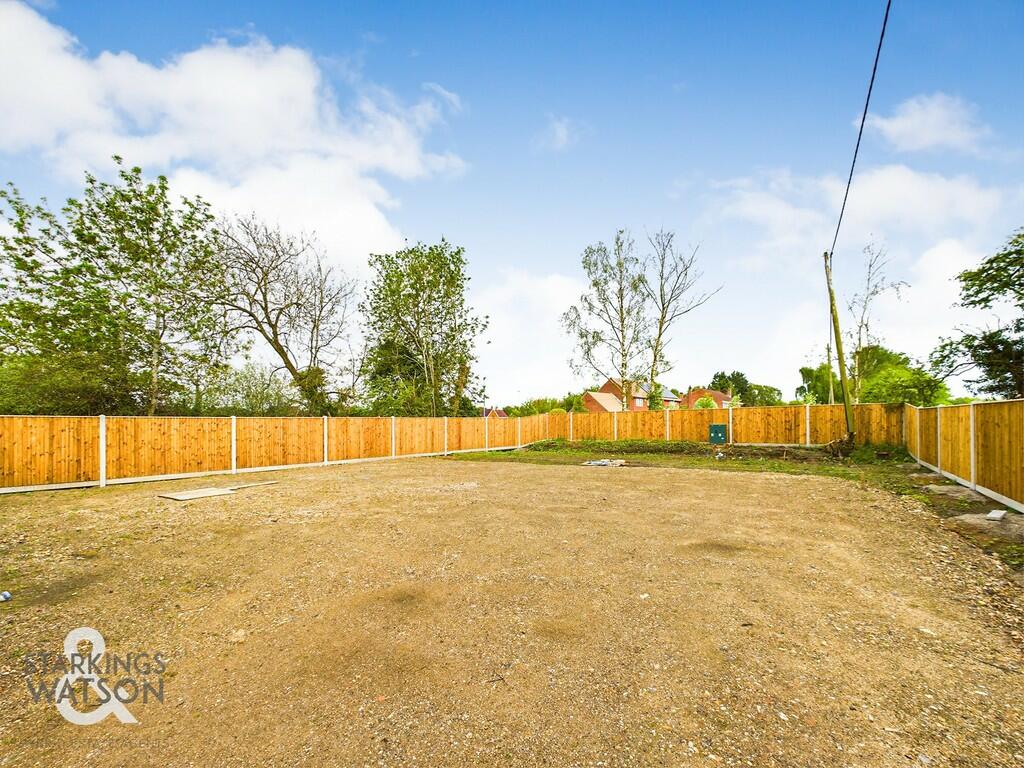 Land for sale in Silfield Road, Wymondham, NR18