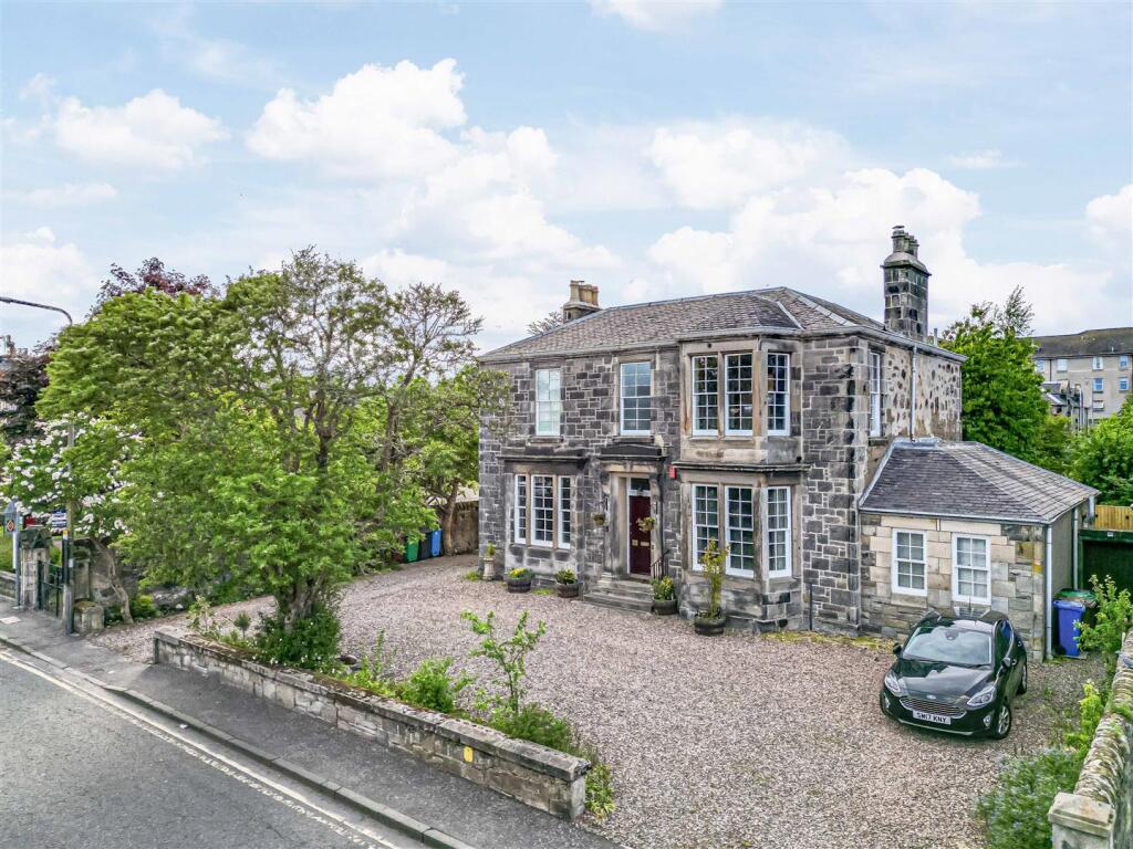Main image of property: Townsend Place, Kirkcaldy