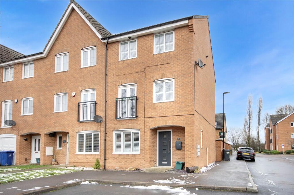 Main image of property: Grangefield Avenue, Doncaster, South Yorkshire, DN4