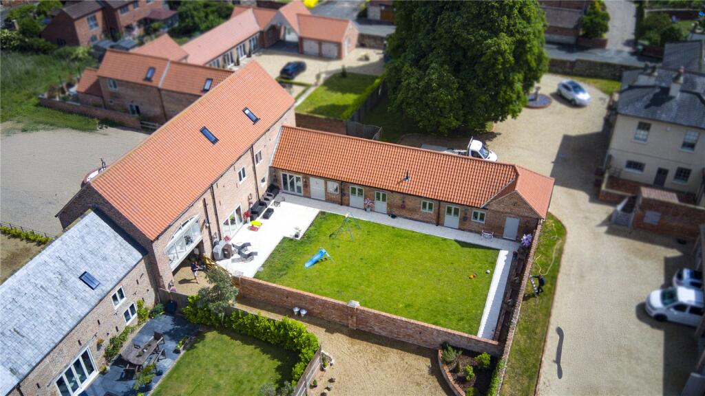 Main image of property: North Road, Torworth, Retford, Nottinghamshire, DN22
