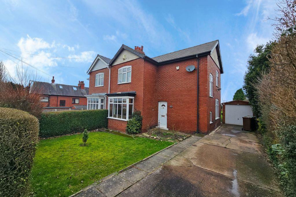 3 bedroom semidetached house for sale in Northcroft Avenue, South