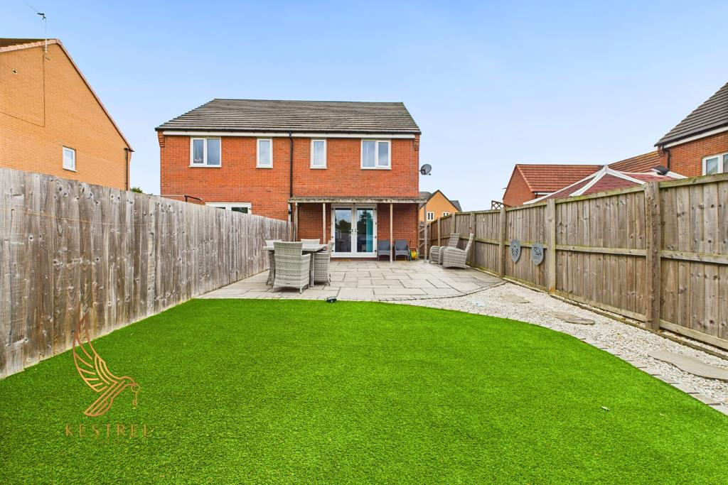 Main image of property: Pitt Close, Kinsley